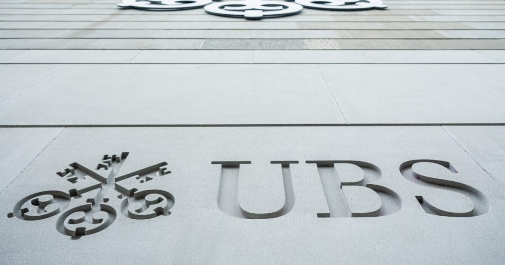 UBS considers seeking OCC license in growth push