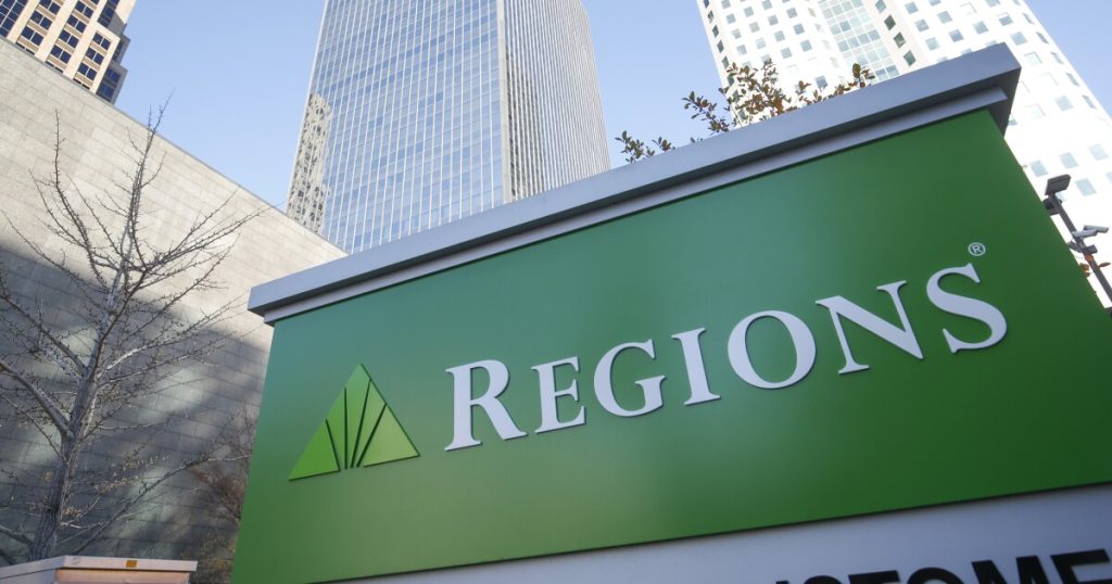 Regions keeps costs in check as loan growth proves elusive