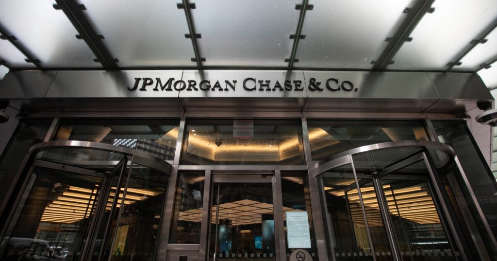 JPMorgan earmarks  billion more for direct-lending push