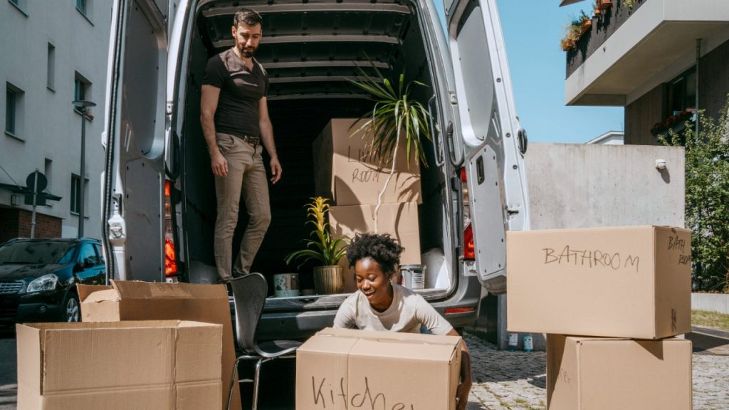 When to finance a cross-country move with a personal loan