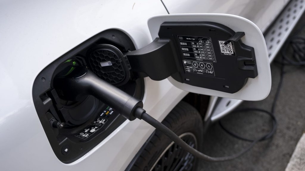 Trump ‘big beautiful’ bill axes ,500 EV tax credit after September