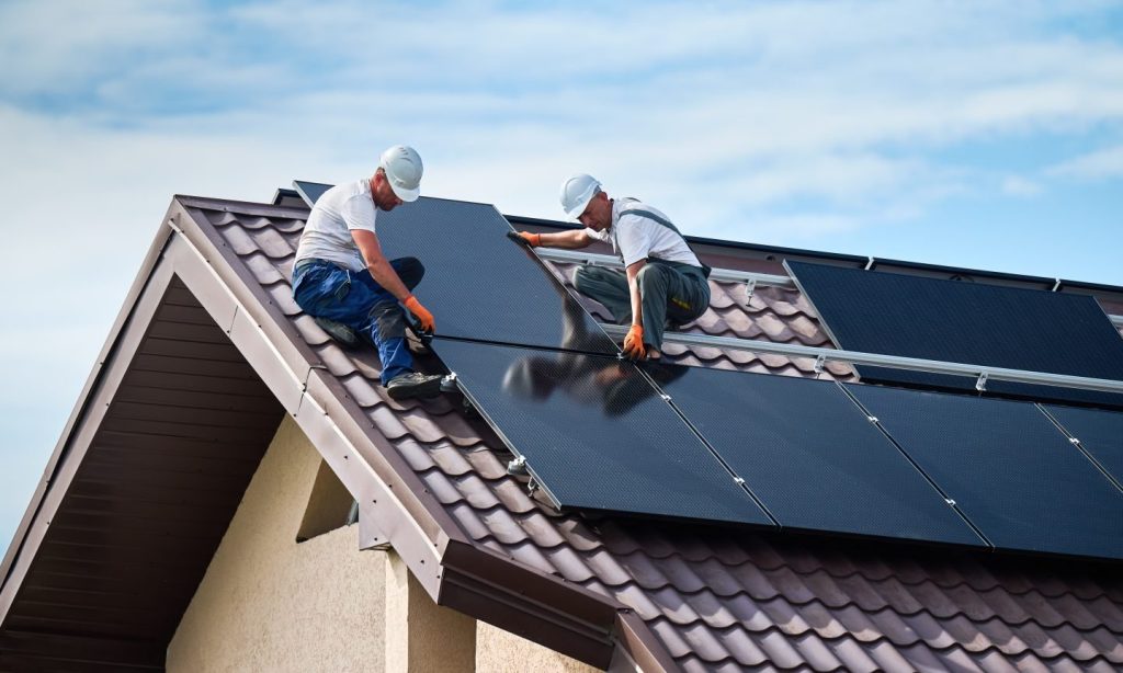 The Solar Tax Credit Is Ending: What That Means for Homeowners