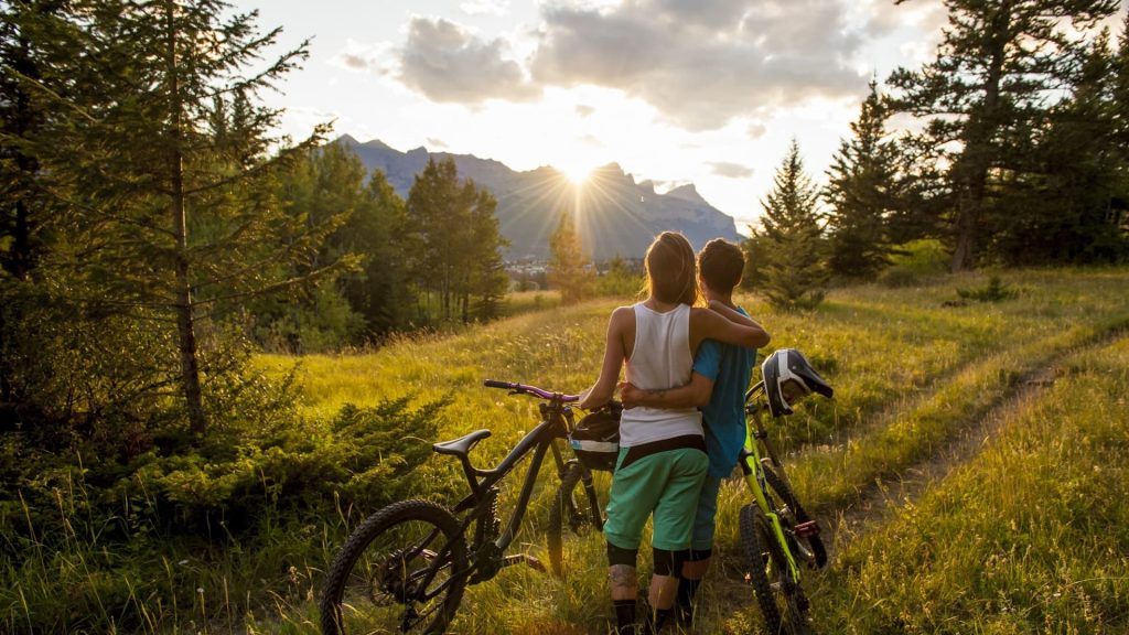 The ‘ideal’ age to start saving for retirement: survey