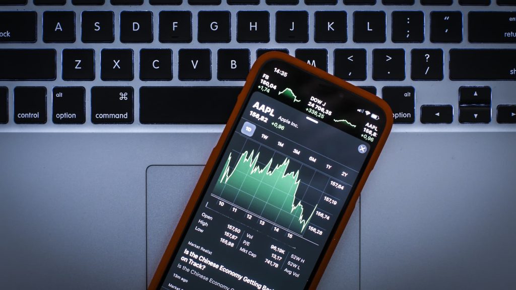 Day trading is about to get easier for smaller retail investors