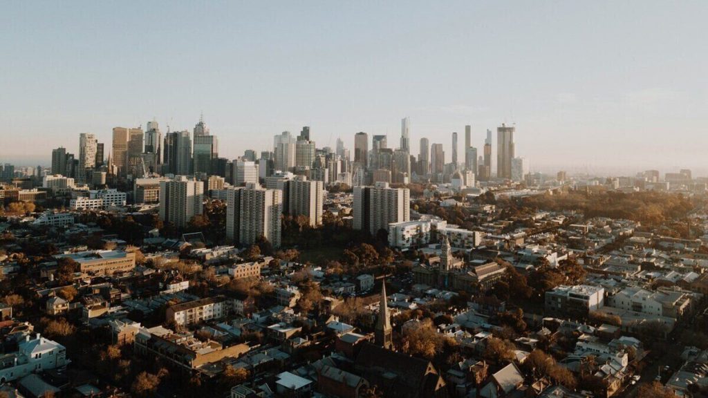 Melbourne dubbed mortgage delinquency hotspot amid rate cuts Melbourne dubbed mortgage delinquency hotspot amid rate cuts