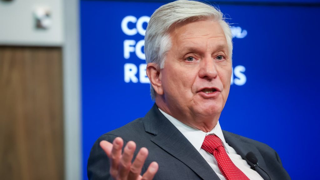 Fed Governor Waller backs December rate cut as support for weakening labor market Fed Governor Waller backs December rate cut as support for weakening labor market