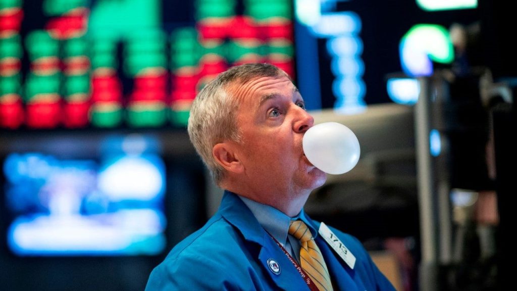 Worried about a market bubble? Here are 4 tips to protect your portfolio now and in the future Worried about a market bubble? Here are 4 tips to protect your portfolio now and in the future