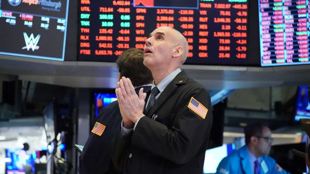 How to survive a stock market correction: Avoid doing these 5 things