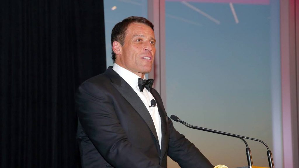 Tony Robbins’ top 9 tips for investing success
