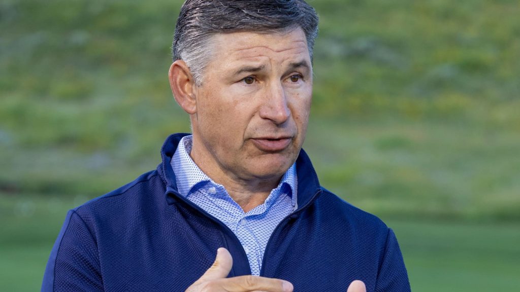 SoFi stock drops on .5 billion stock offering