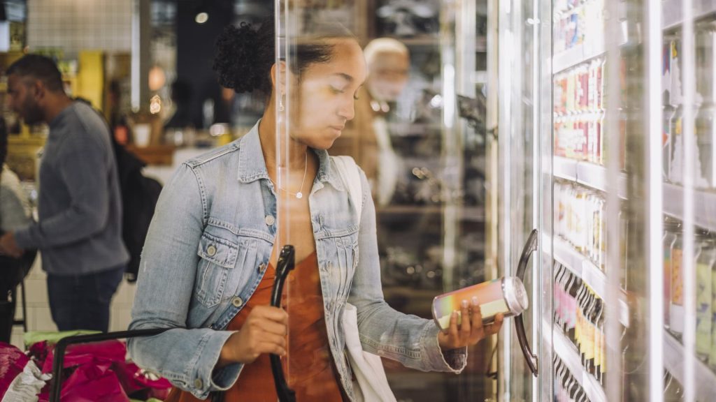 Student loan borrowers say bills make it harder to cover basic needs: Survey Student loan borrowers say bills make it harder to cover basic needs: Survey