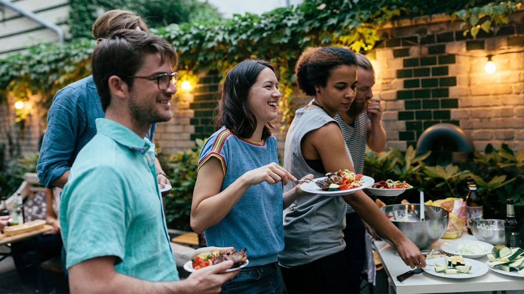 How to invest in your 20s: 7 tips to get started