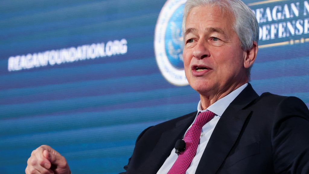 Trump threatens to sue JPMorgan Chase for ‘debanking’ him