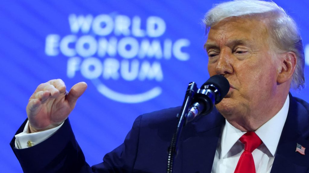 Trump urges Congress to enact 10% credit card interest rate cap Trump urges Congress to enact 10% credit card interest rate cap