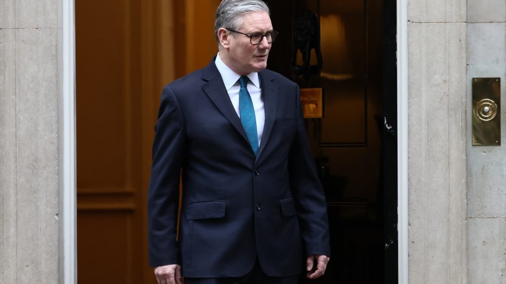 Airbus, AstraZeneca and HSBC executives join UK’s Starmer on high-stakes China trip Airbus, AstraZeneca and HSBC executives join UK’s Starmer on high-stakes China trip