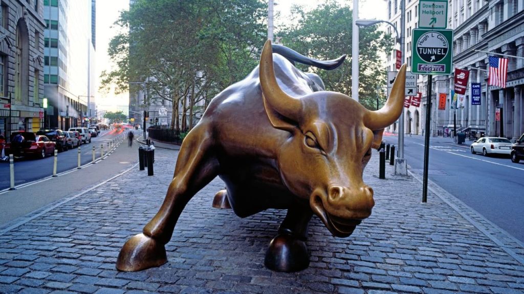 Survey: Market pros see stocks recovering from tariff shock, favor international stocks over next year Survey: Market pros see stocks recovering from tariff shock, favor international stocks over next year